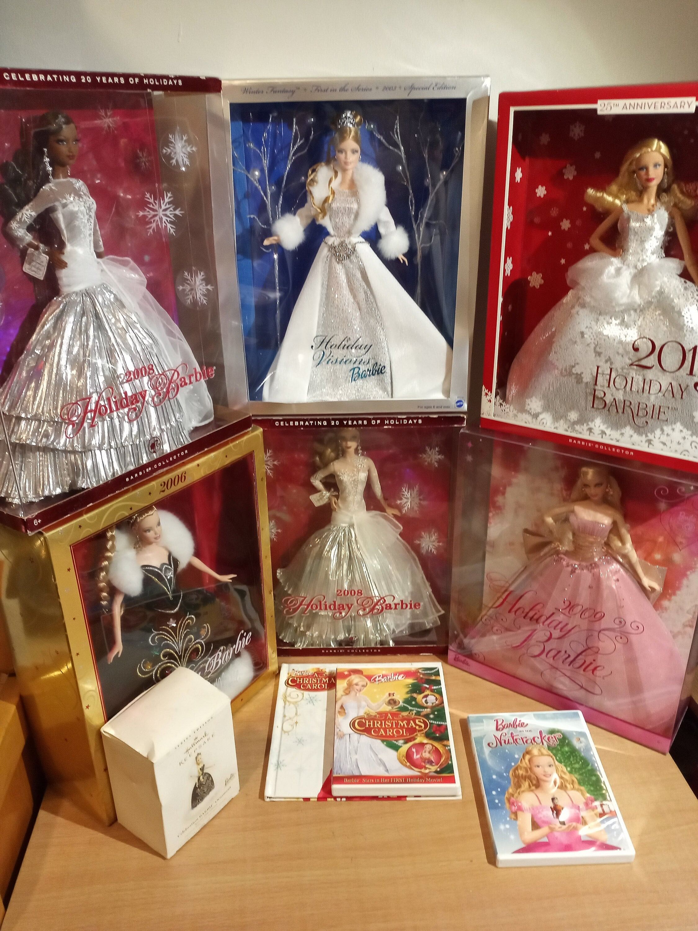 Barbie’s Festive Looks: A Retrospective View of Holiday Barbie Through the Decades